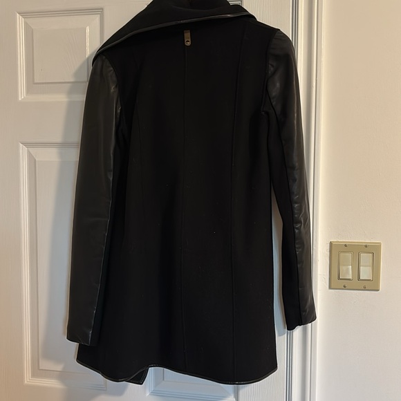Mackage Leather Sleeve Coat Size XXS - Picture 4 of 5